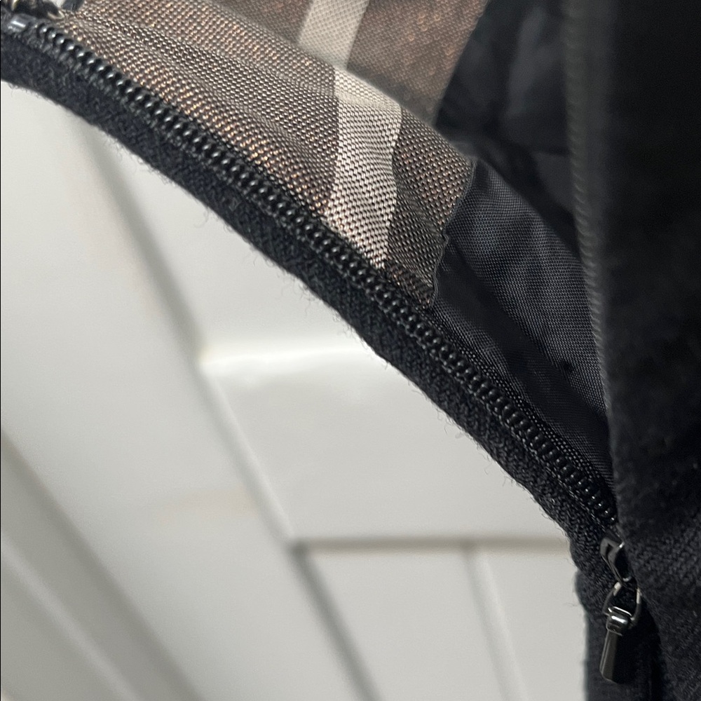 Burberry London Black Wool Skirt And Sweater Set - Picture 6 of 11